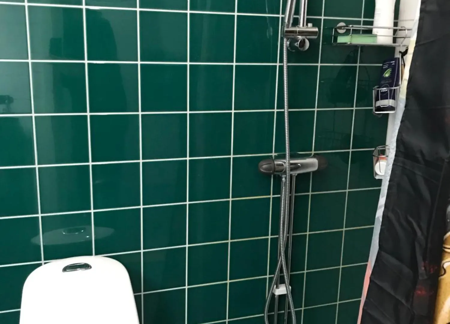 Apartament Hoegst Upp Med Balkong I Soederlaege Sztokholm Szwecja